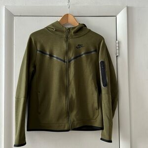 Nike Tech Dark Green Full-Zip Hoodie